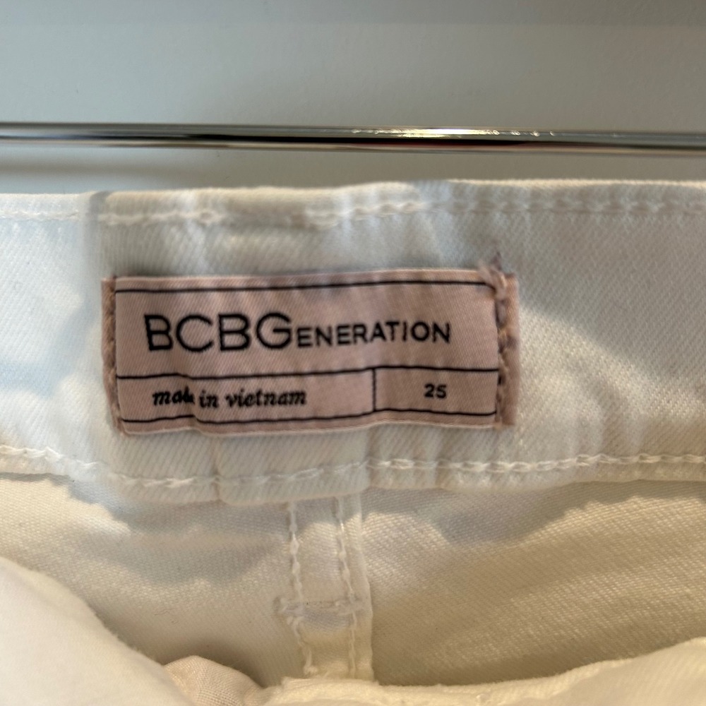 BCBGeneration Womens High Rise White Skinny Jeans Button‎ Fly Size 25 0387 - Picture 3 of 8